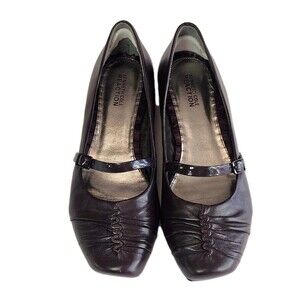 Kenneth Cole Reaction Size 7 Slip-On Plum Wedge Flats Comfort Work Shoes